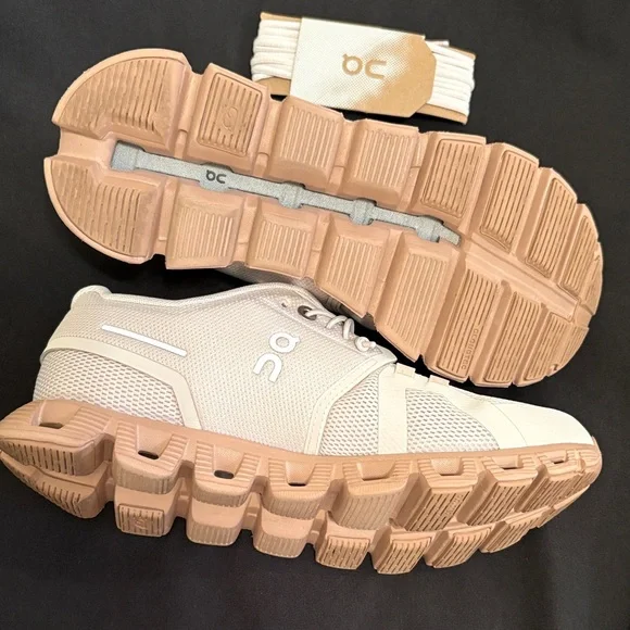On Cream and Tan Athletic Shoes ON Cloud 5 Sneakers Women’s size 6.5 - Picture 13 of 14